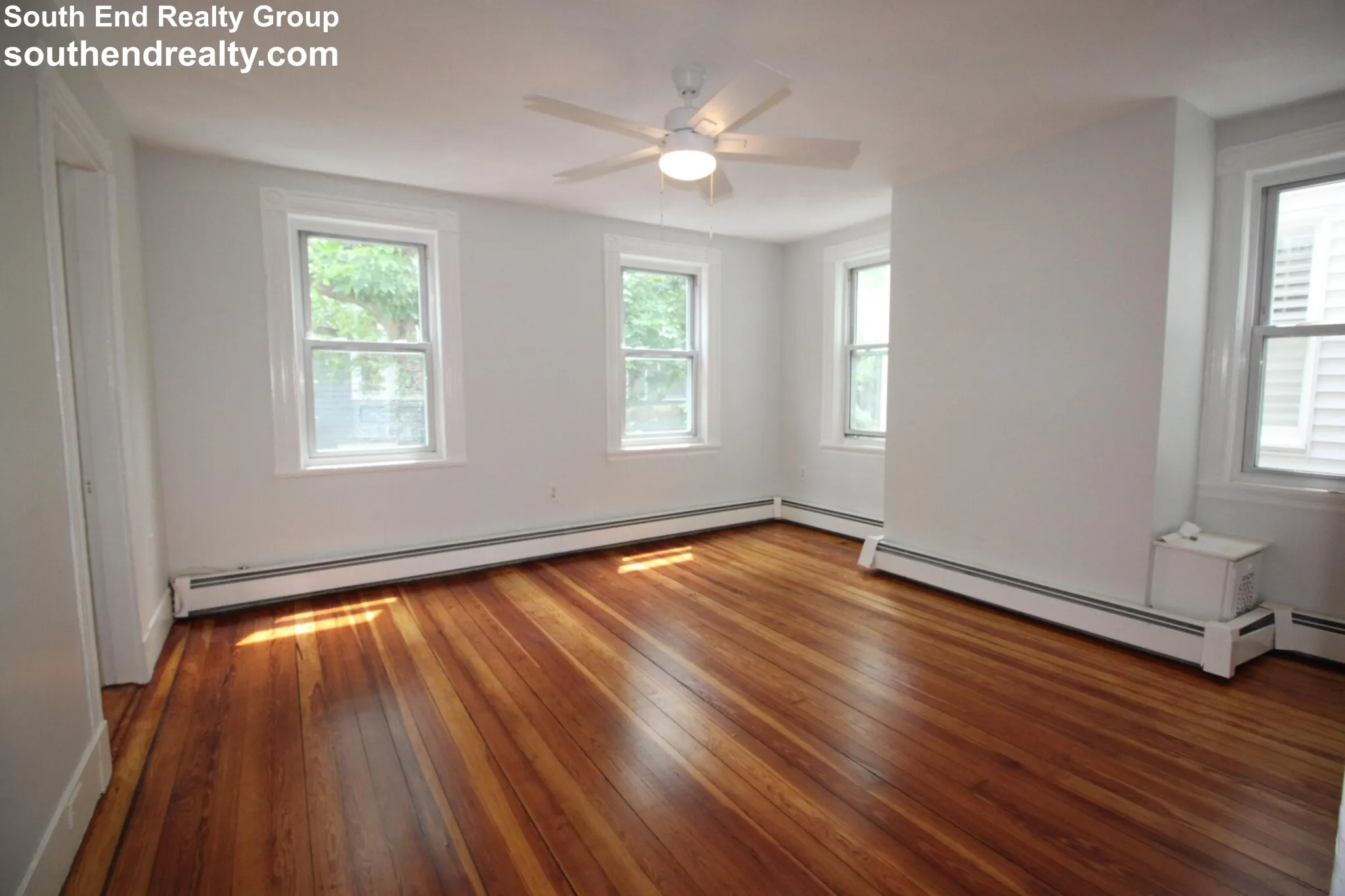 12 Albion Pl, Medford Street / The Neck