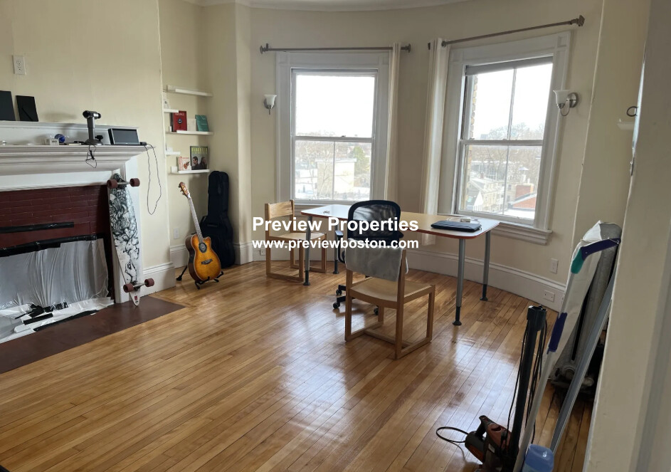 2W Ware St, Mid Cambridge