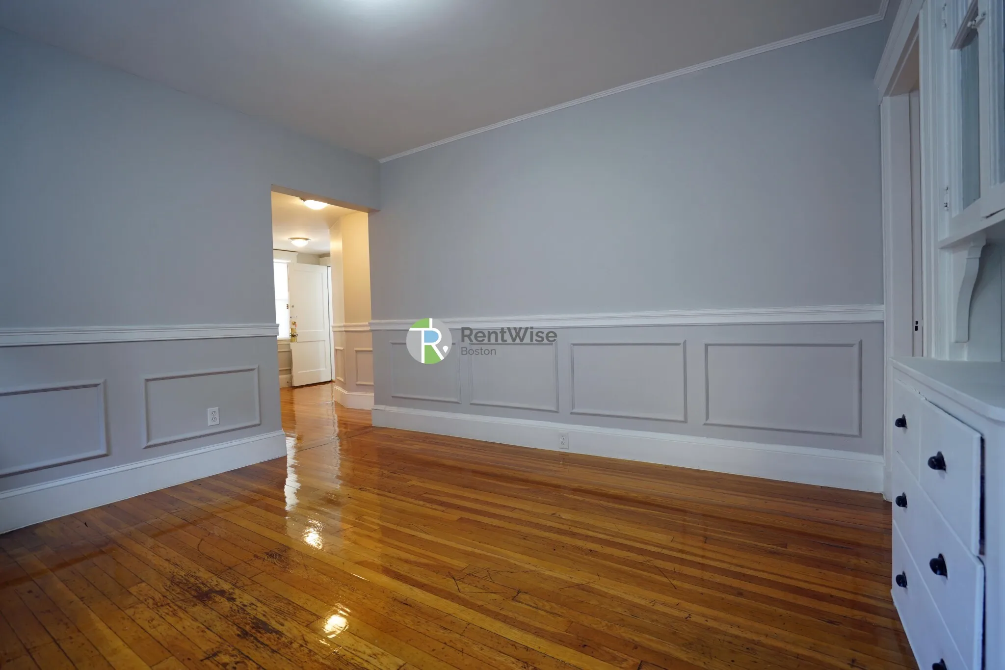 136 Arlington St, Oak Square