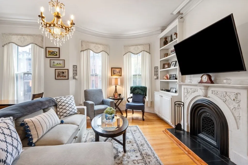 597 Tremont St, South End