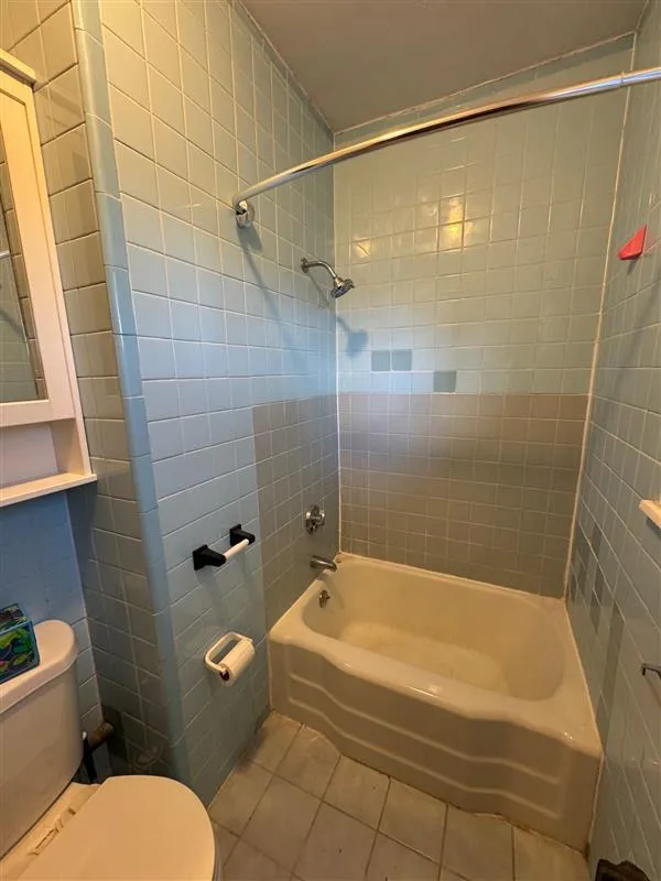 62 Liberty Ave, Powder House Square