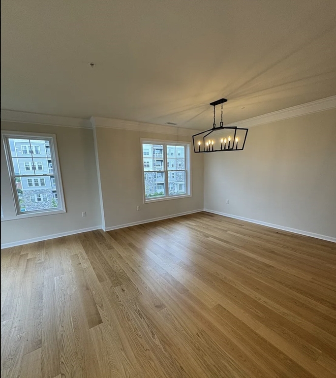 4 Stratton Dr, Woburn