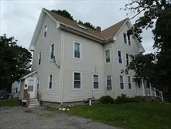 210 North Main St, Middleboro