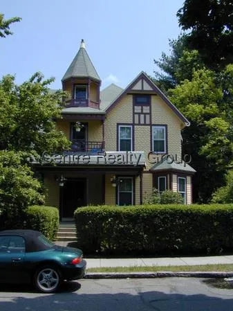 106 Harvard St, Newtonville