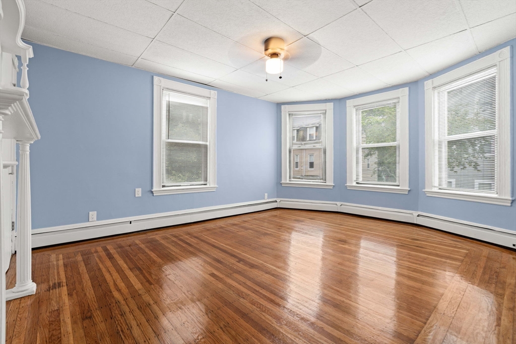 526 E 5th St, South Boston