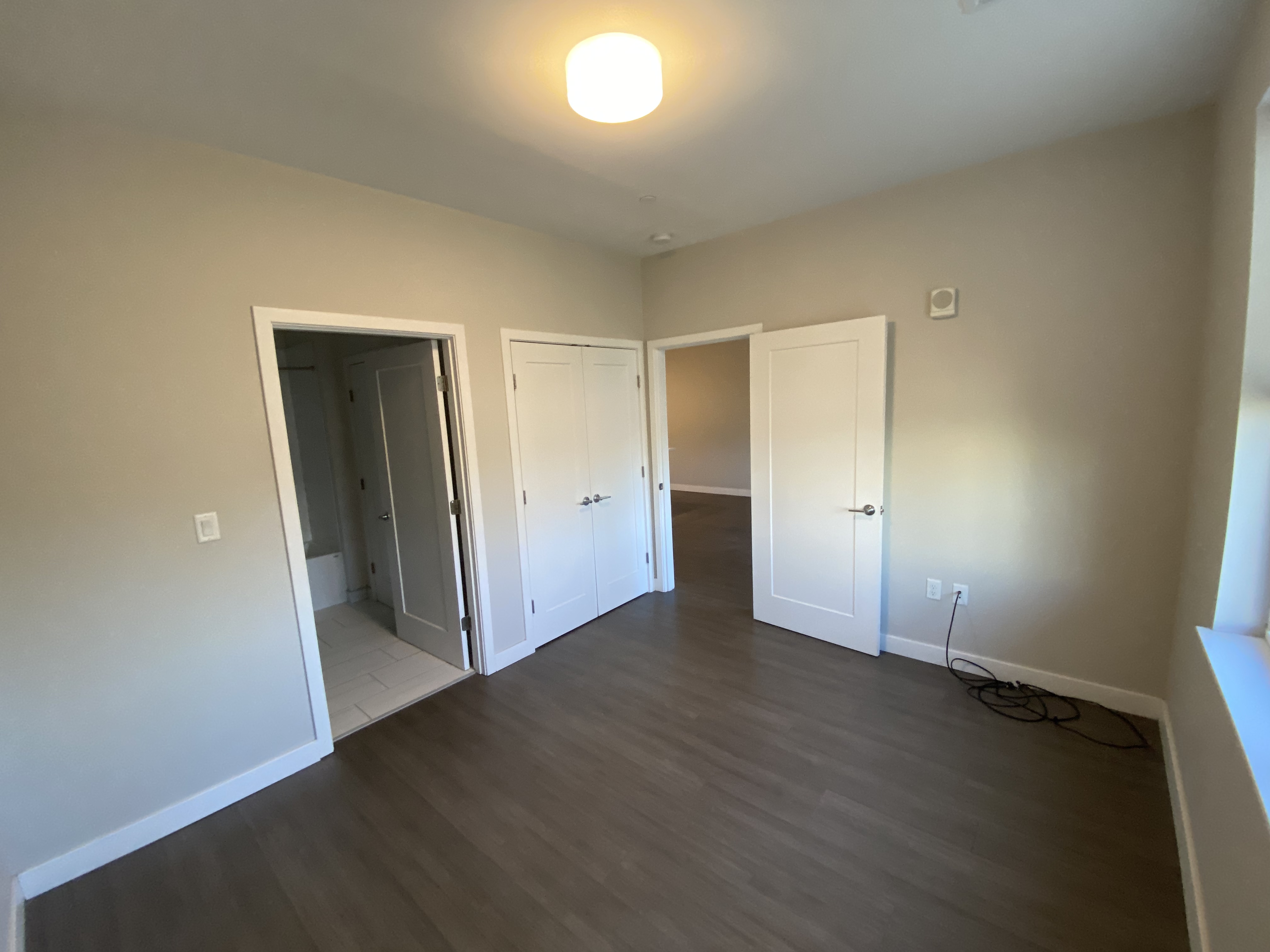 1 bed, 1 bath apartment for rent at 31 Bridge Unit 2, Merrymount — photo 5 of 8