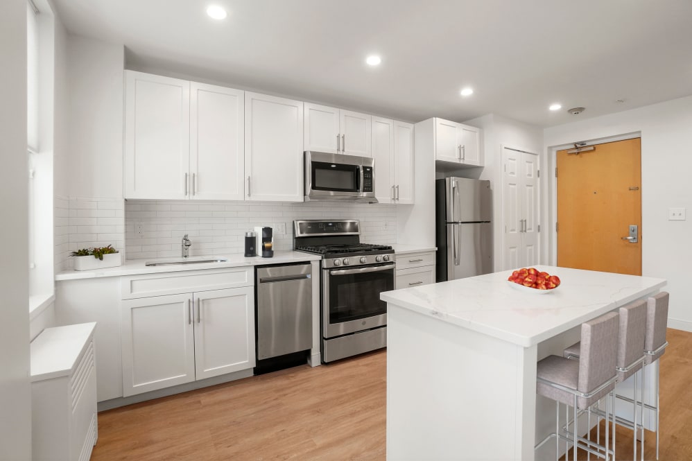 2 bed, 1 bath apartment for rent at 11 Camelot Ct Unit 11-7G, Brighton — photo 8 of 19