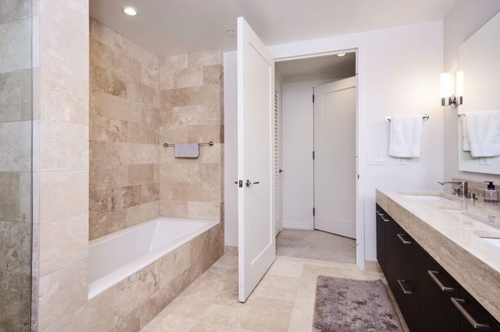 1 Franklin St, Midtown