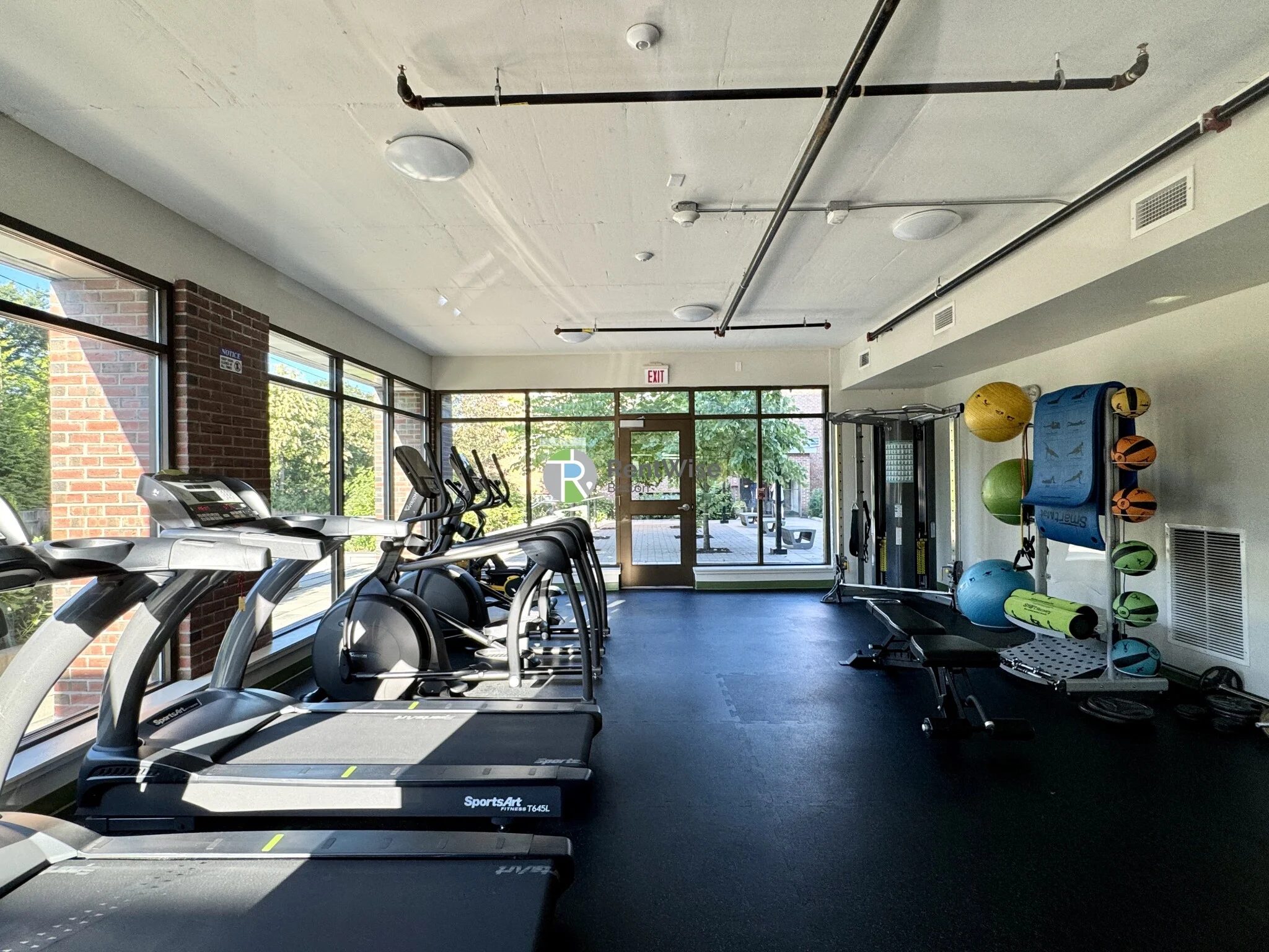 400 Langley Rd, Thompsonville