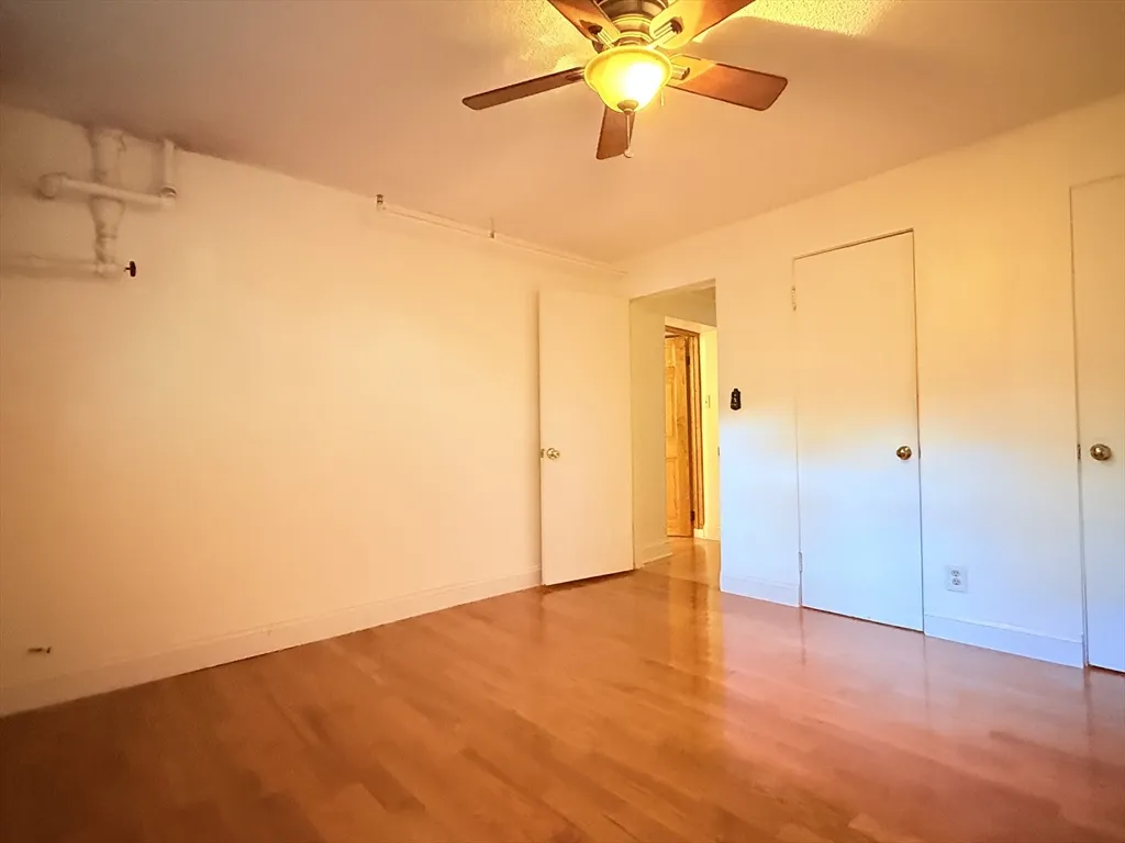 1408 Commonwealth Ave, Brighton