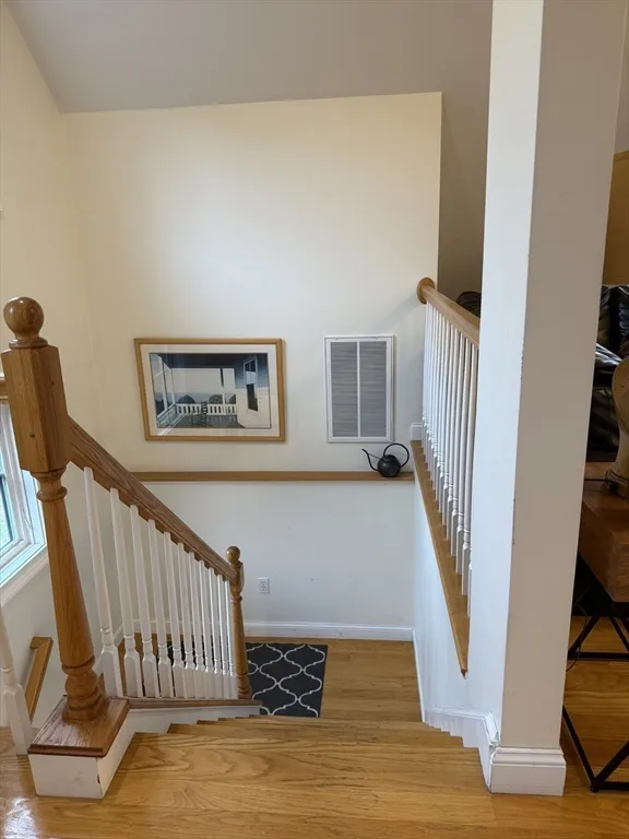 79 Freeman Rd, Charlton