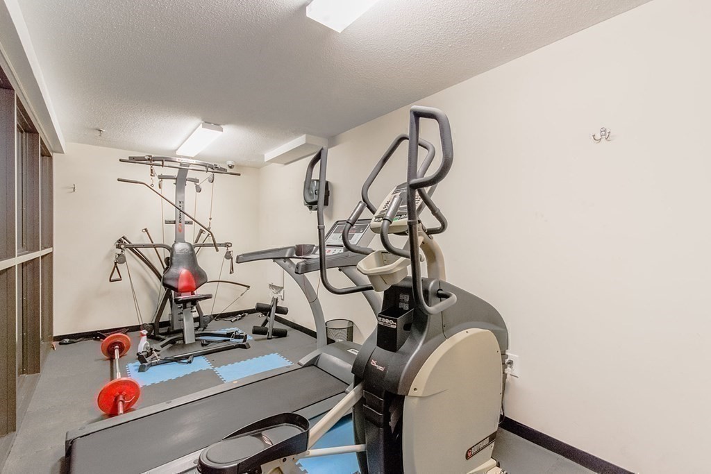 147 Kelton St, Allston