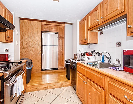 89 Myrtle St, Beacon Hill