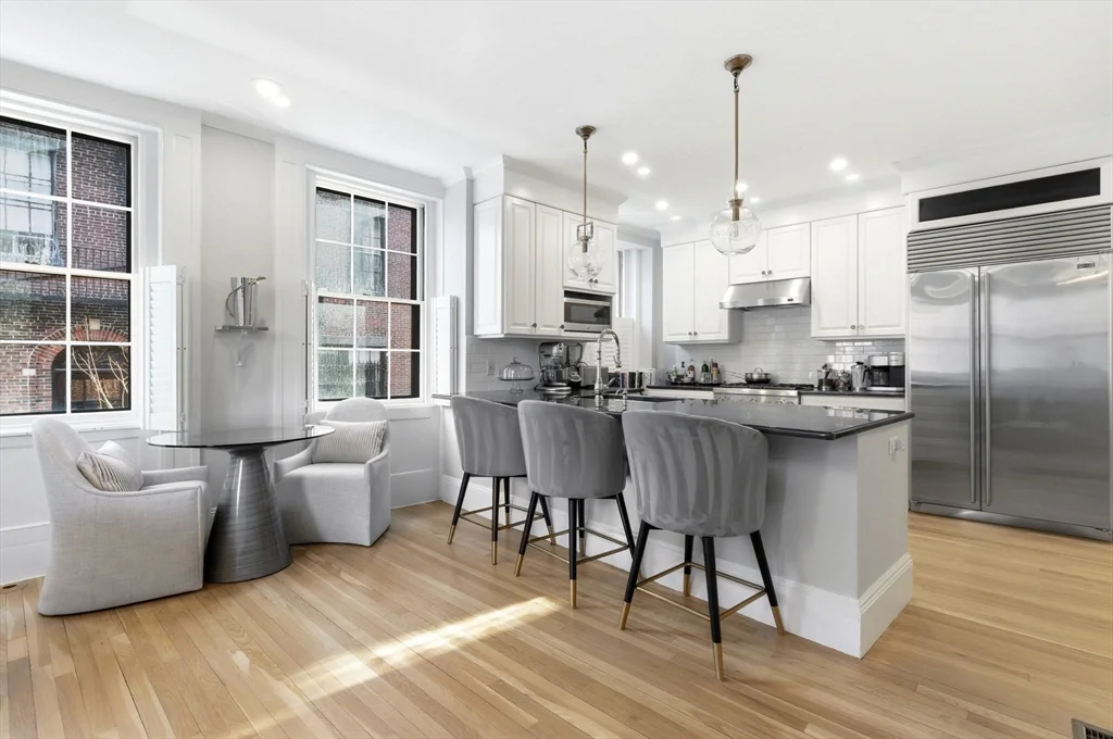 50 River St, Beacon Hill