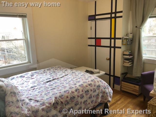 33 Jay St, Davis Square