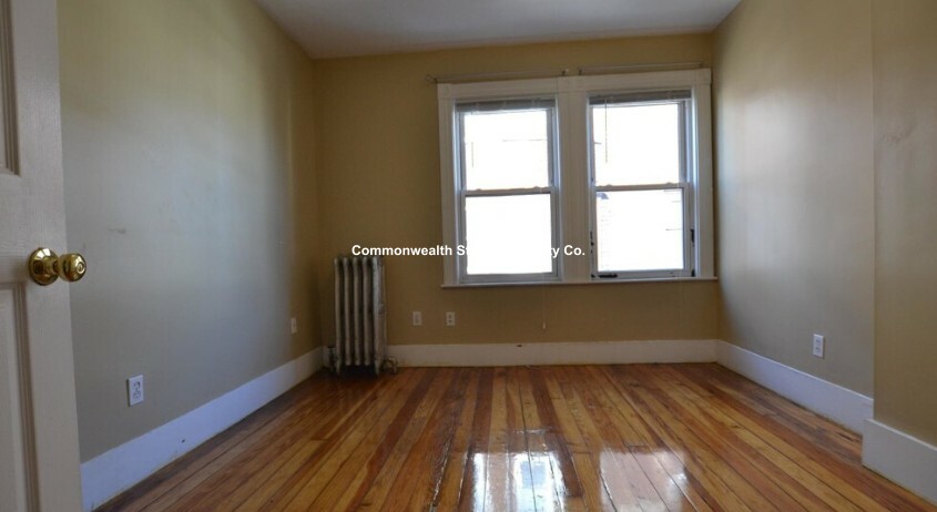 4 Haskell St, Allston