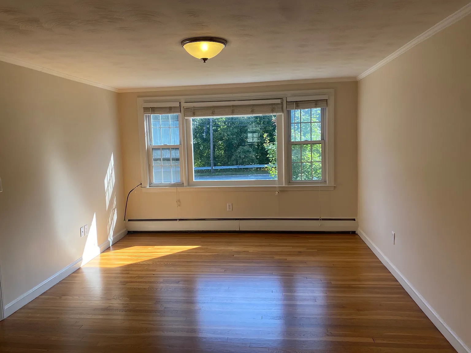 4833 Washington St, West Roxbury