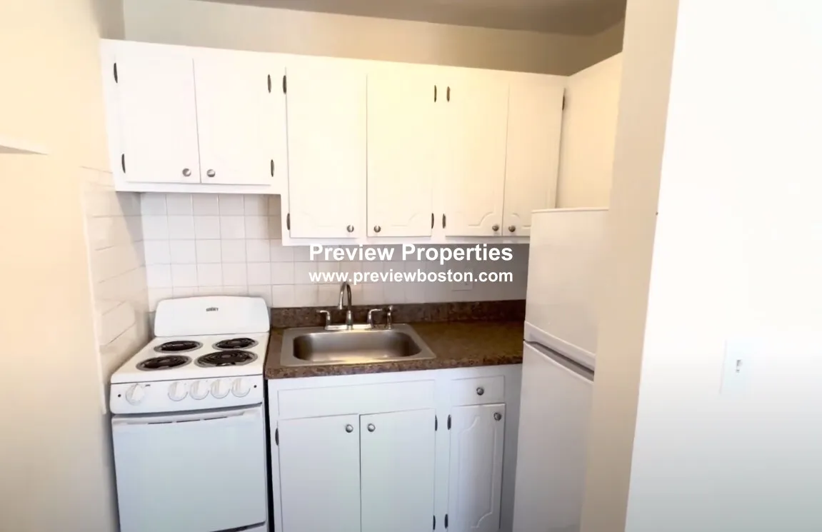 1315 Commonwealth Ave, Allston