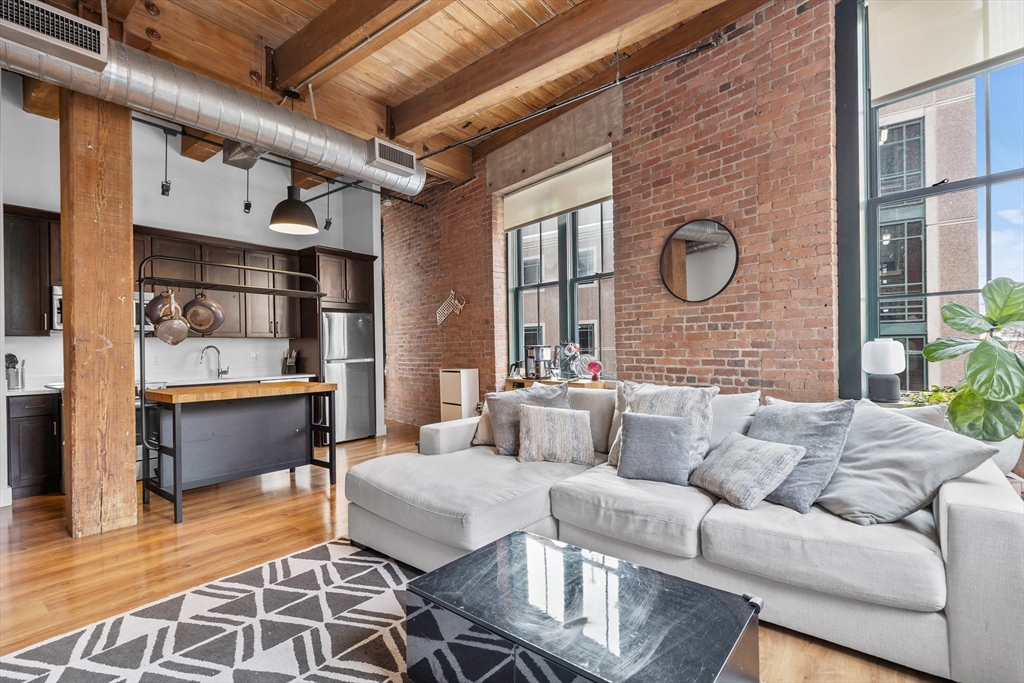 49 Melcher, South Boston