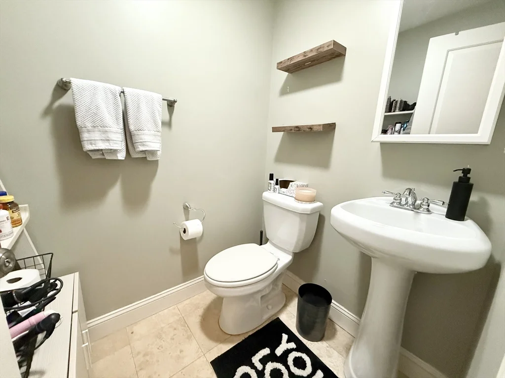 195 West 3rd St, South Boston