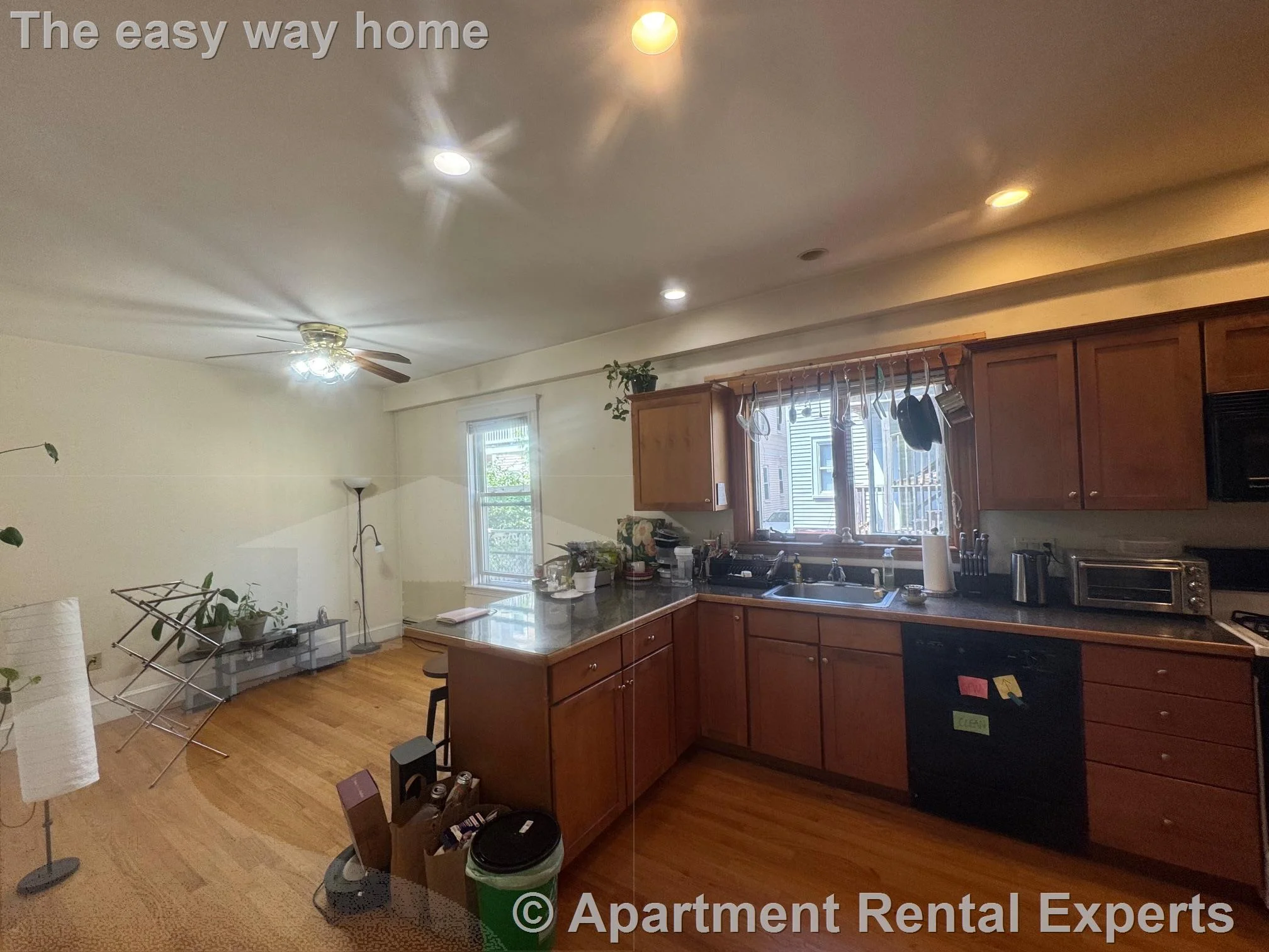 54R College Ave, Davis Square