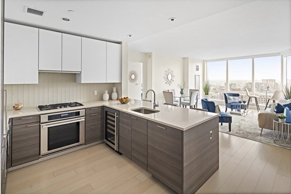 1 Franklin St, Downtown