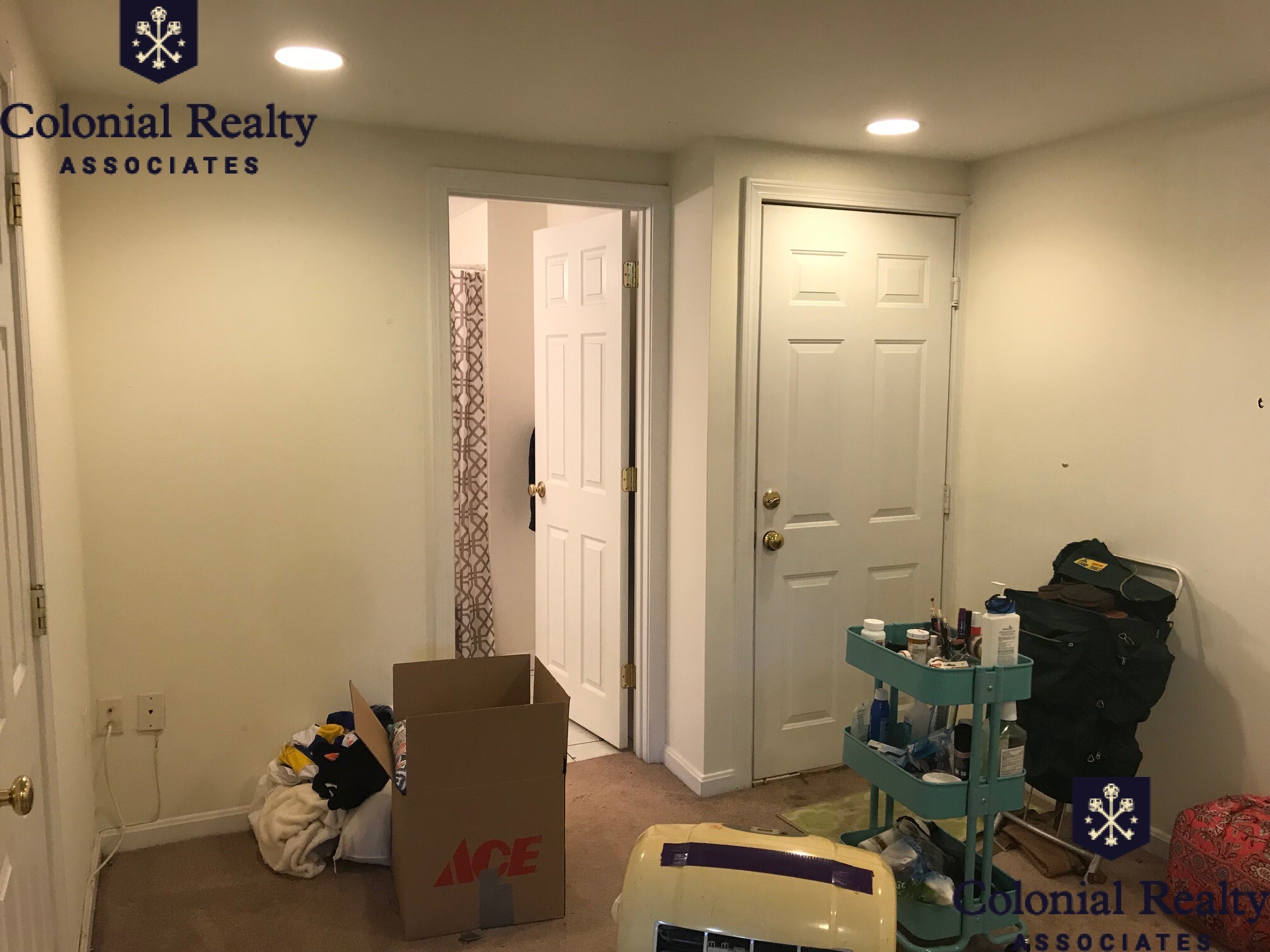 77 Brighton Ave, Allston