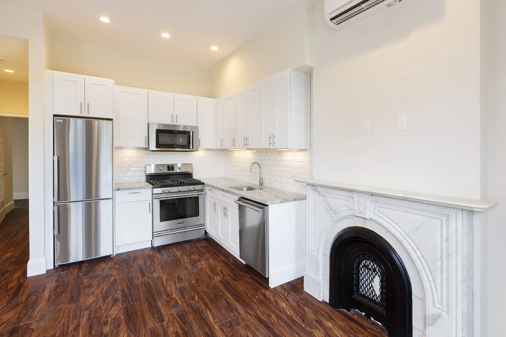 1902 Washington St, Roxbury