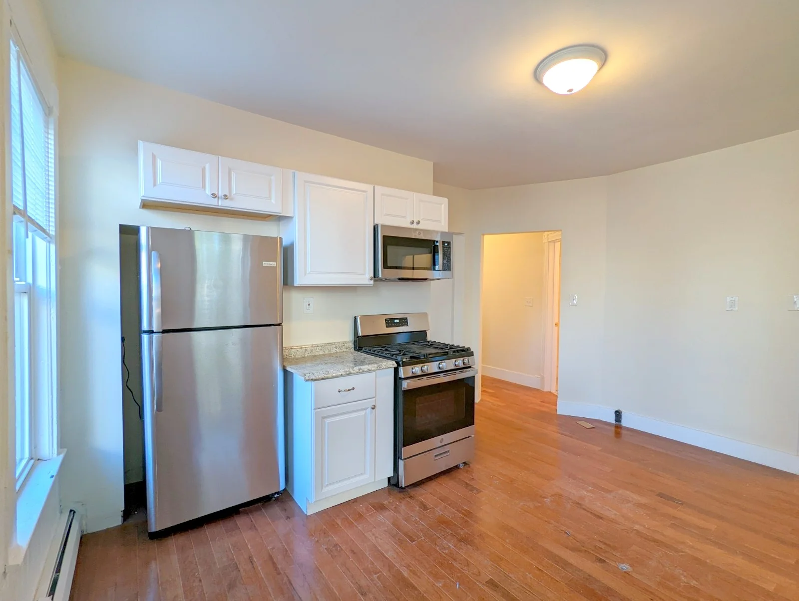 21 Thorndike St, Davis Square