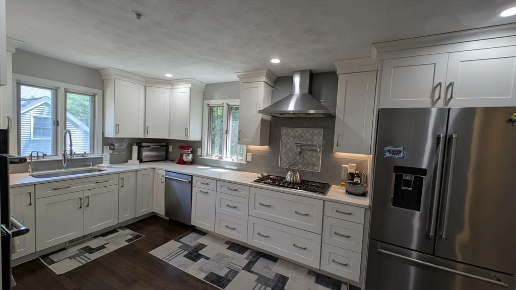 20 Winterberry Way, Bedford