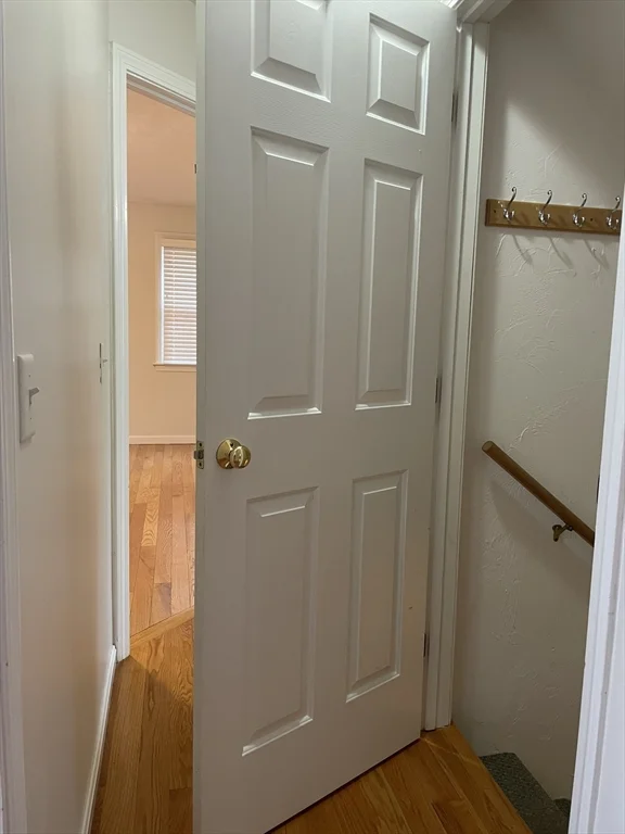 24 Arbor Dr, Shrewsbury