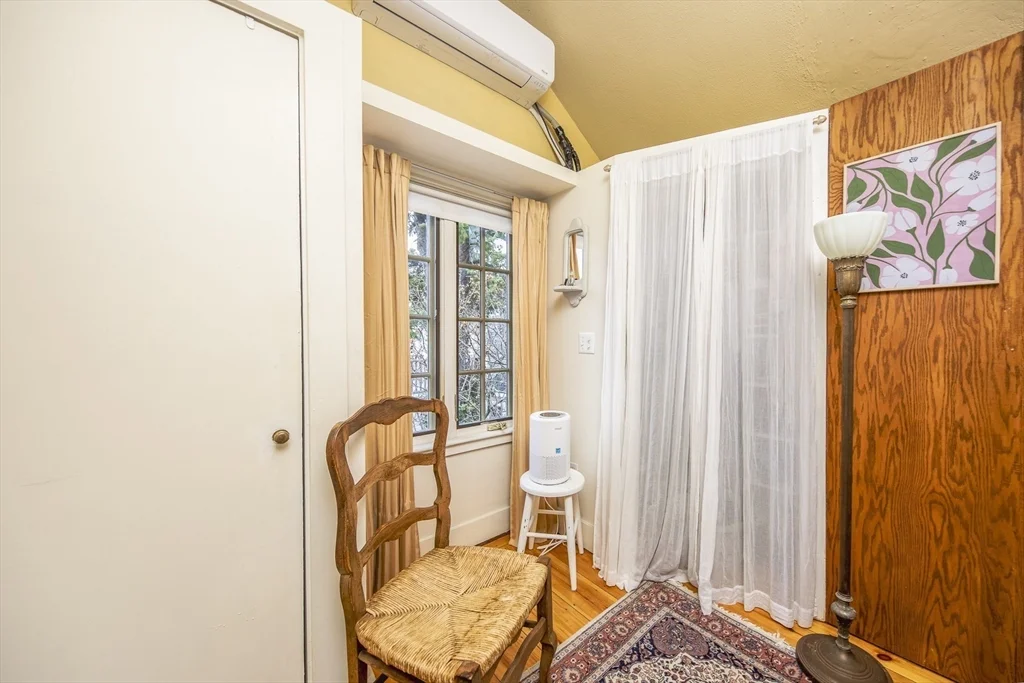 14 Nicholson Hill, Marblehead