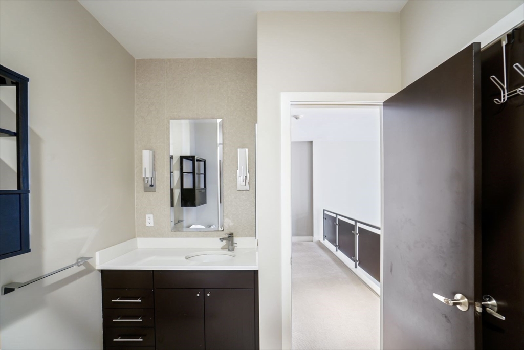 735 Harrison, South End