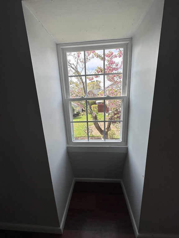 107 Erin Rd, Stoughton