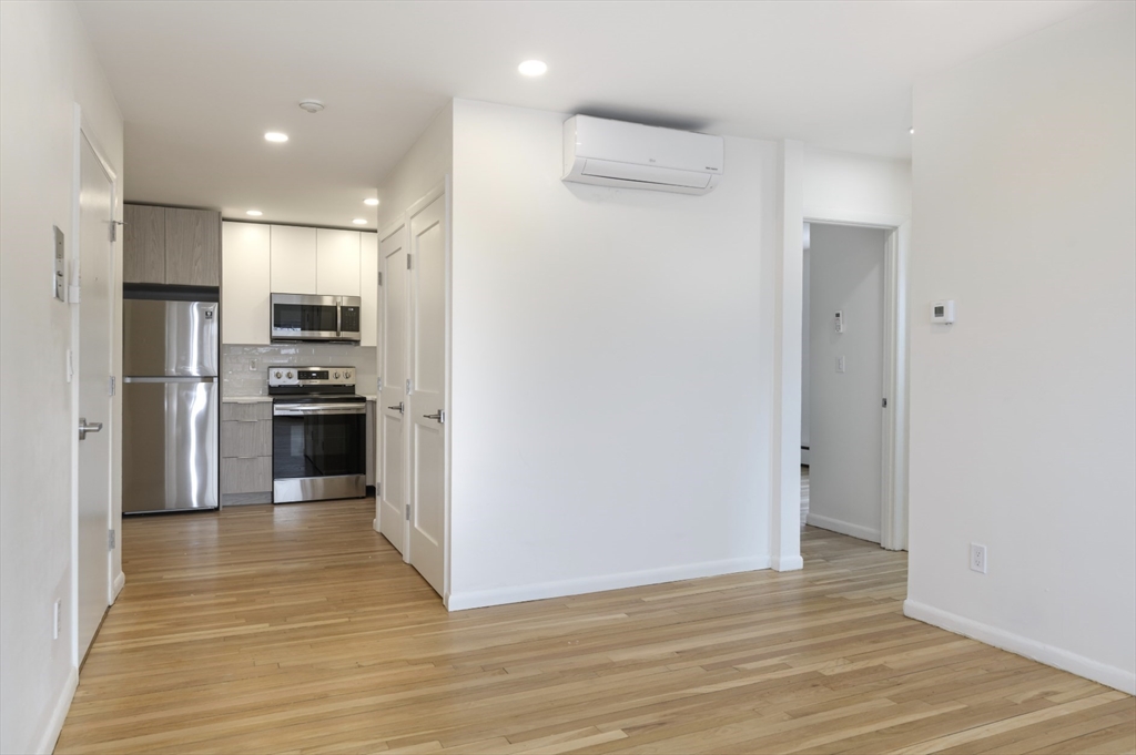 40 Parker Hill Ave, Mission Hill