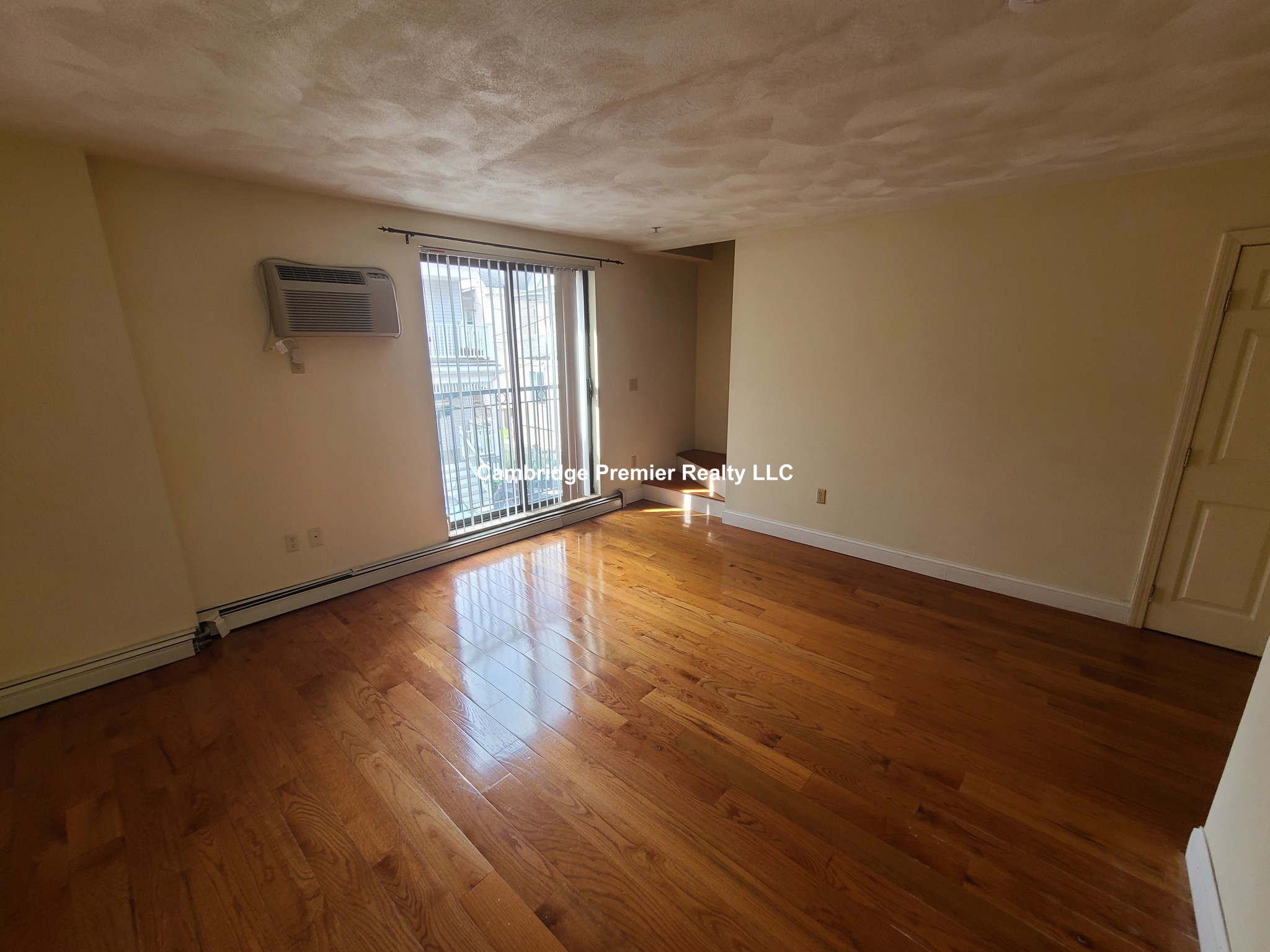 373 Highland Ave, Powder House Square