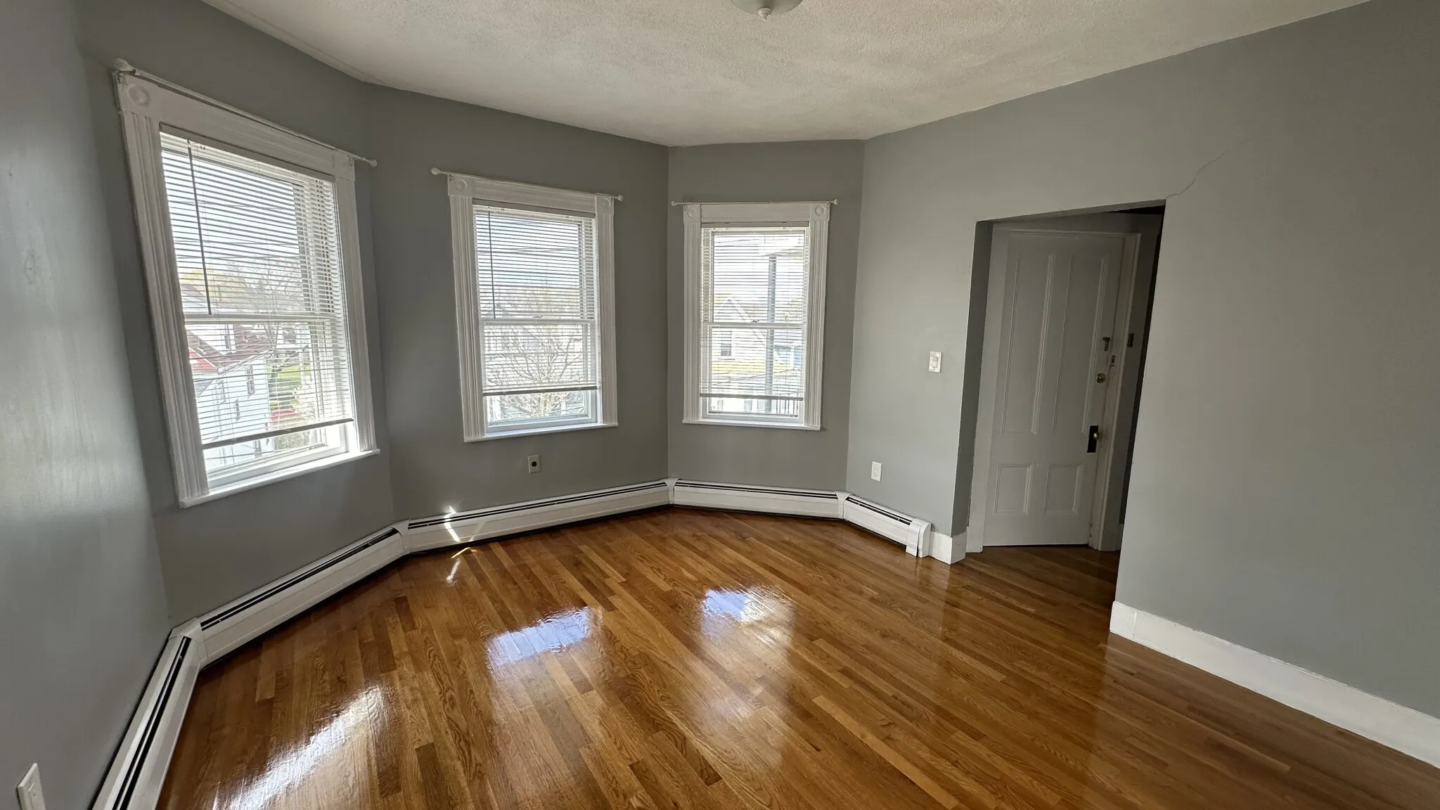 66 Morton Ave, South Medford