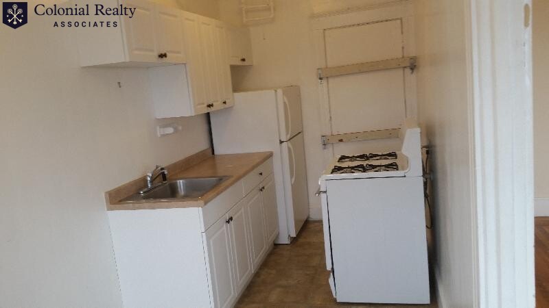 1689 Commonwealth Ave, Brighton