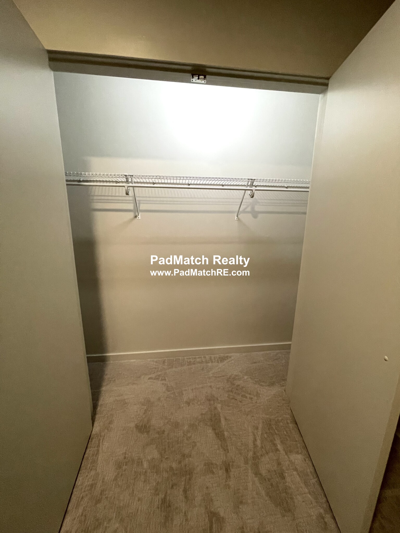 1550 Soldiers Field Rd, Brighton