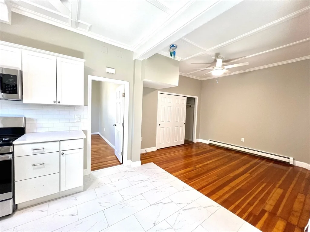 6 Holland St, Winchester