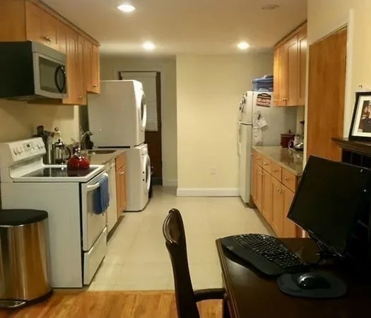 1897 Beacon, Brookline