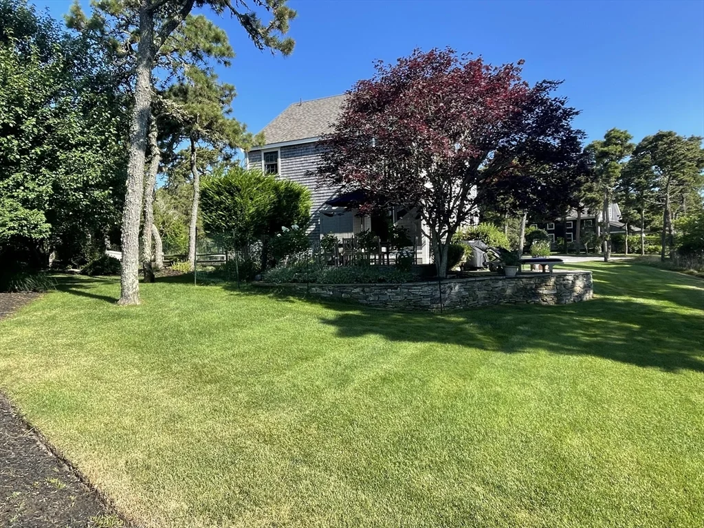 1A Pochick Ave, Nantucket