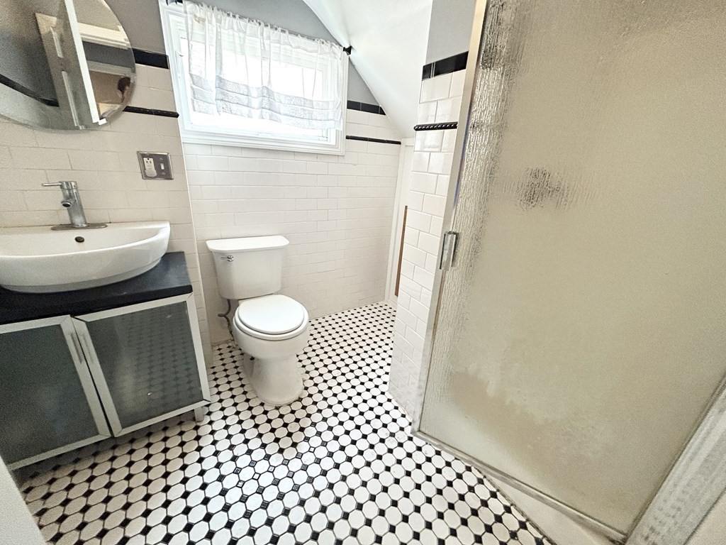 14 Batchelder St, Boston