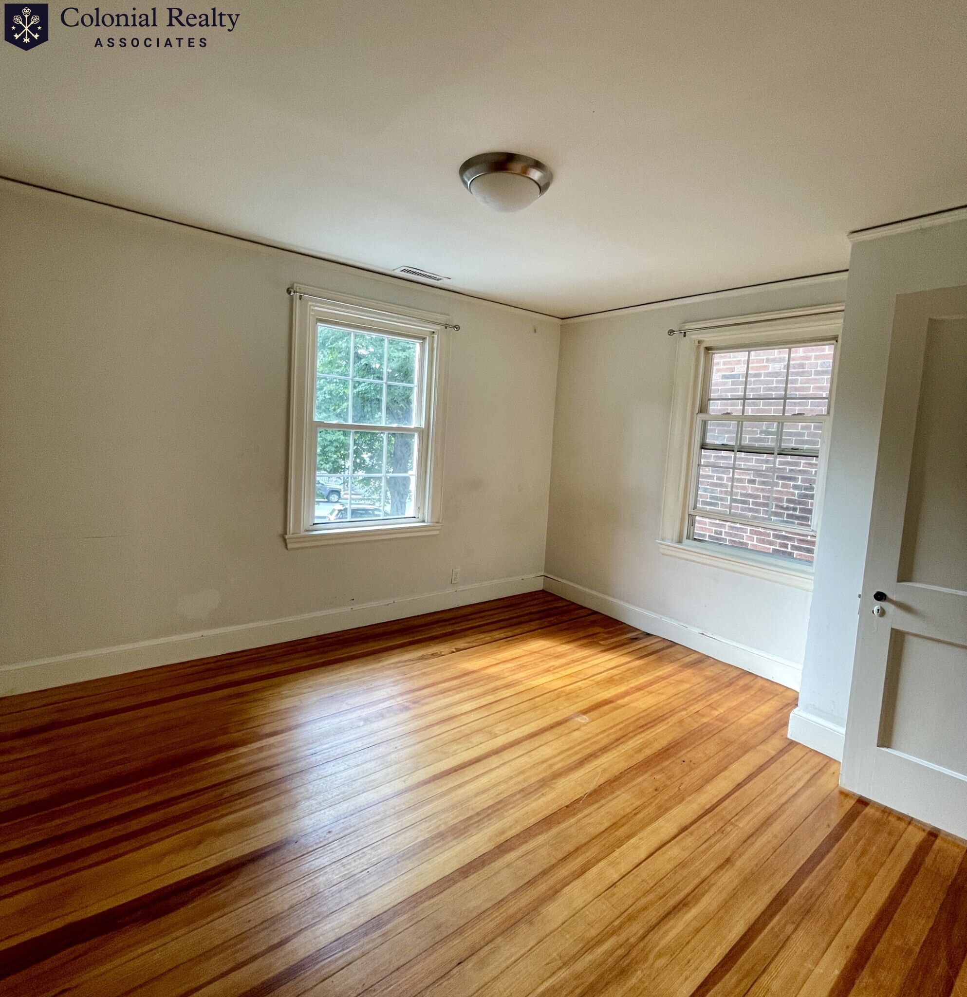 1899 Commonwealth Ave, Brighton