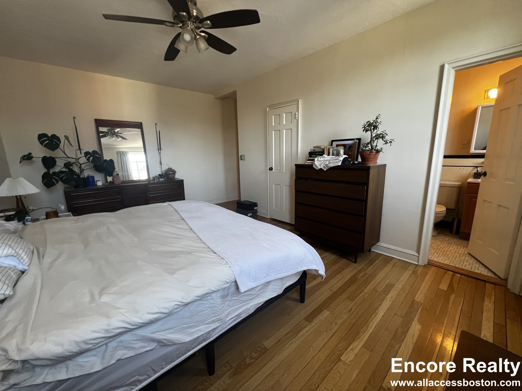 95 Longwood Ave, Coolidge Corner