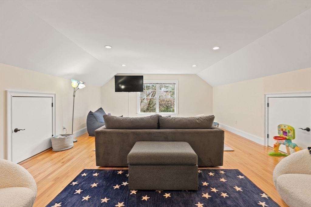 36 Normandy Rd, Lexington