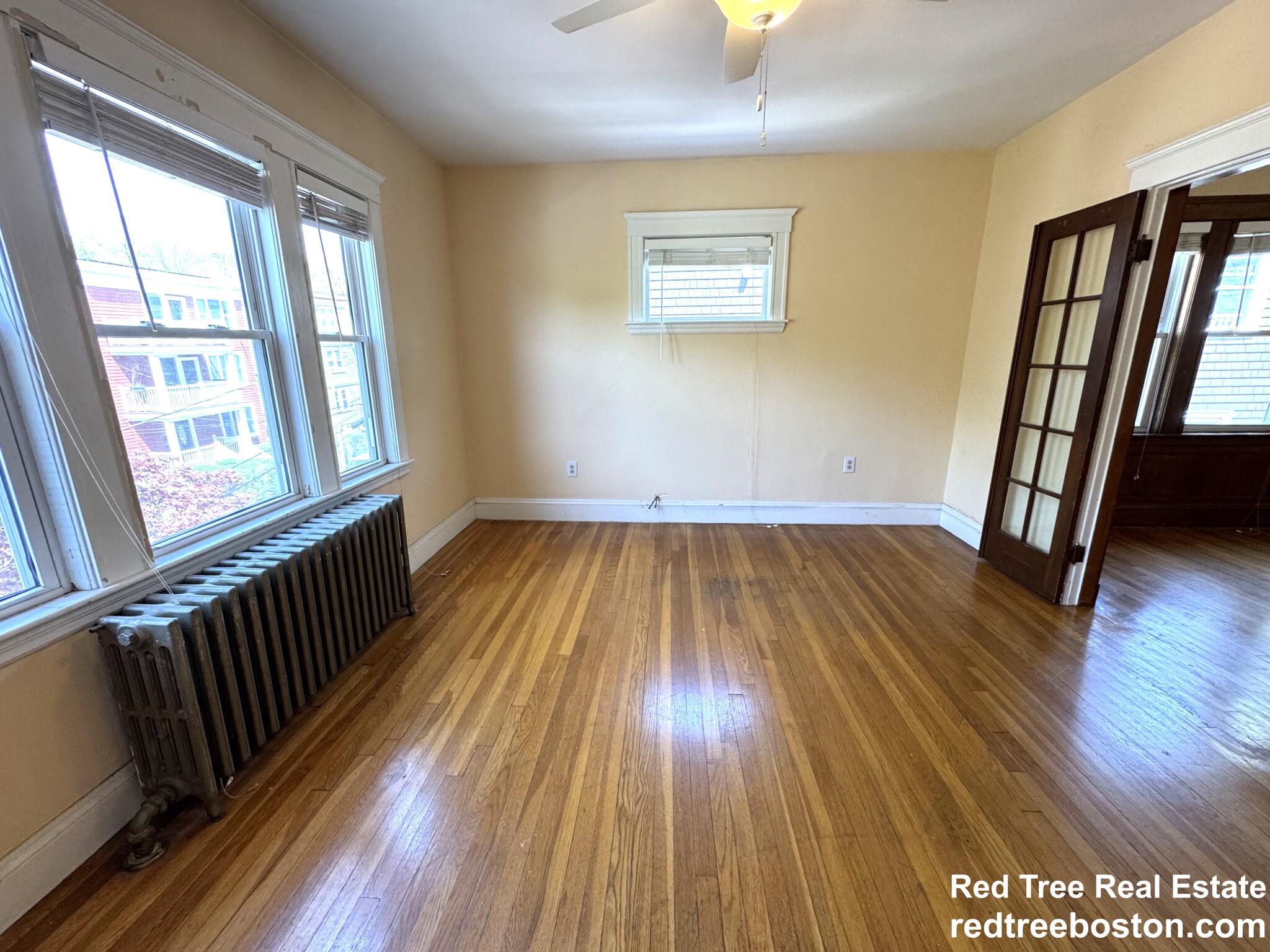 18 Saint Peter St, Jamaica Plain