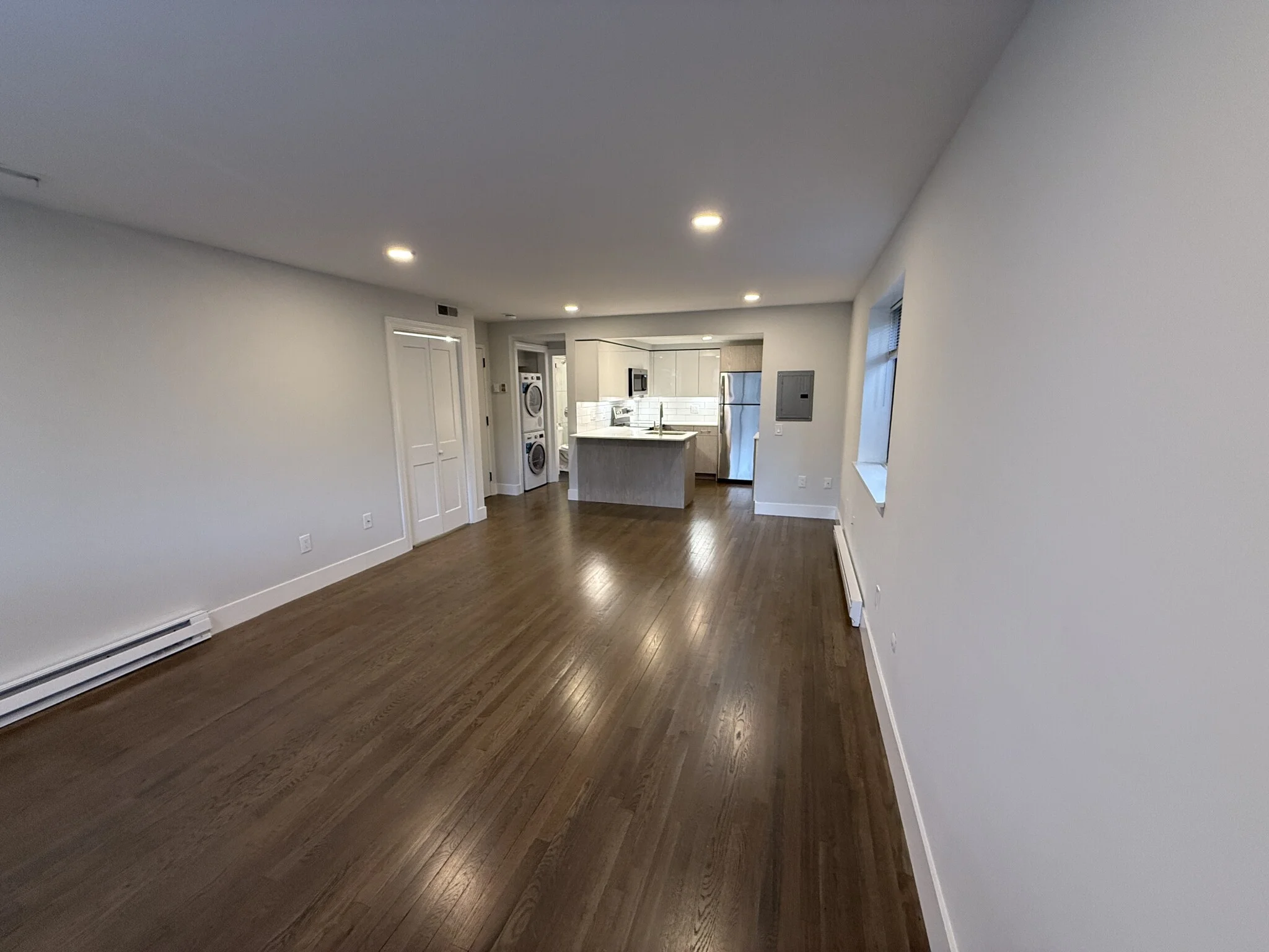 320 Hammond Pond Pkwy, Chestnut Hill