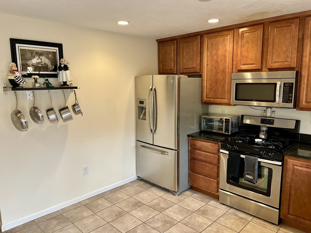 41 Boston Rd, Billerica