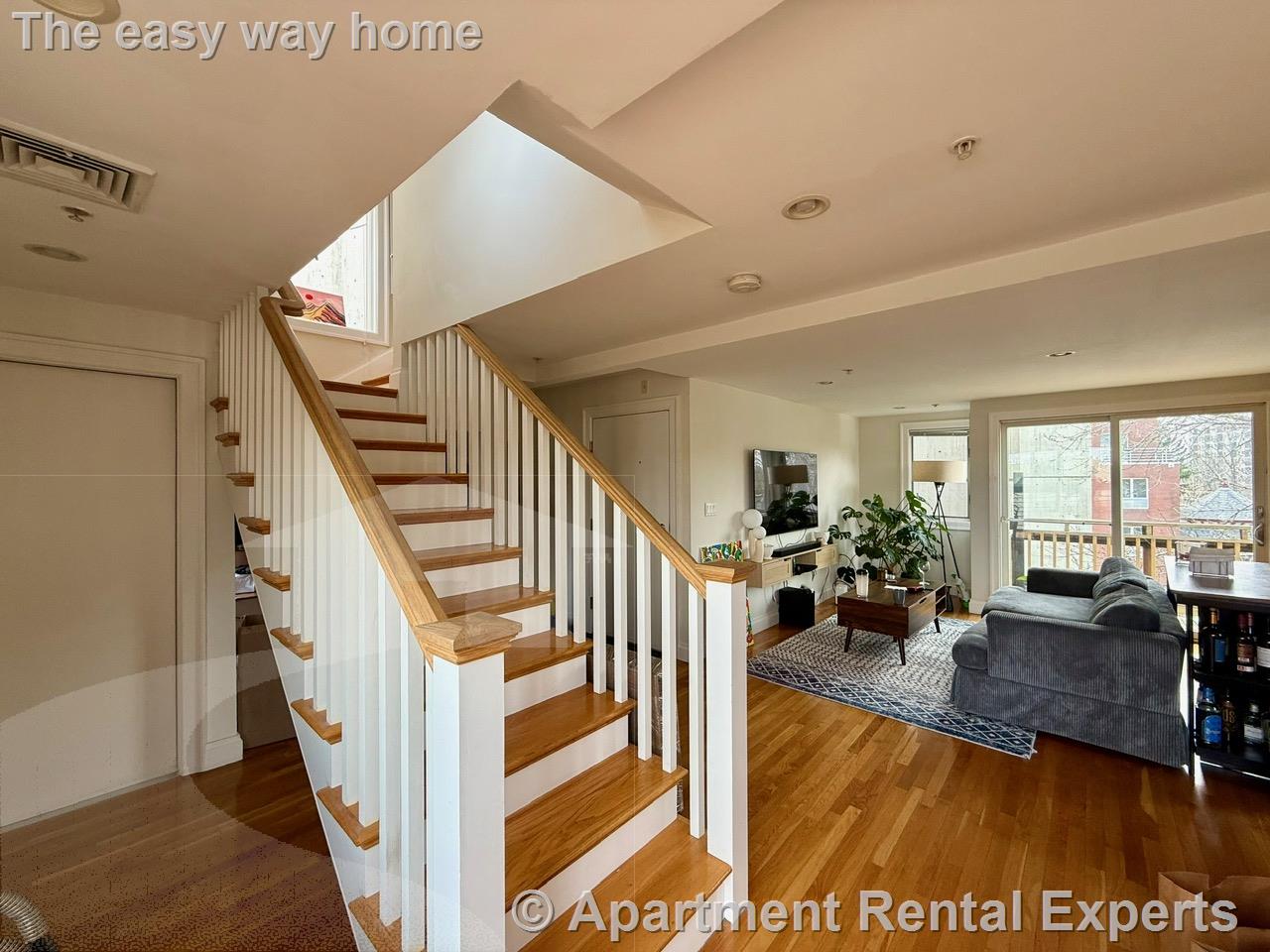 1110 Massachusetts Ave, Harvard Square